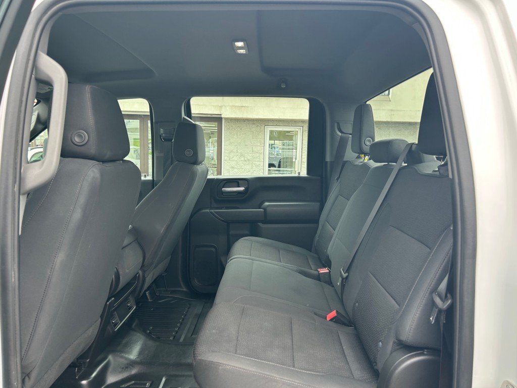 Chevrolet Silverado 2500  2024 à Montréal, Québec - 13 - w1024h768px