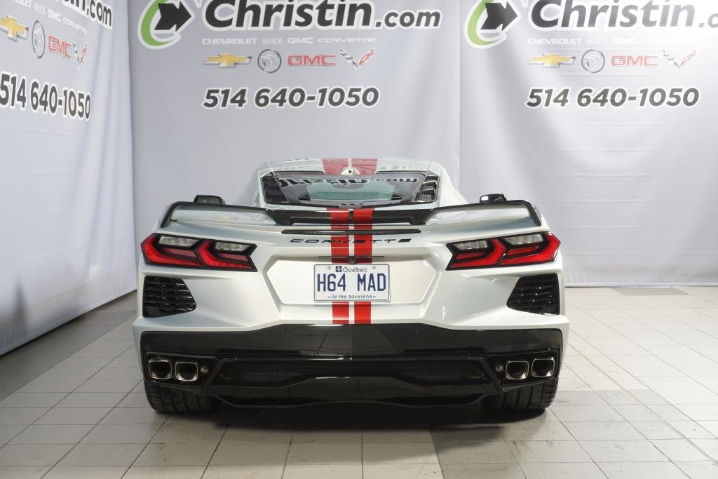 Chevrolet Corvette  2023 à Montréal, Québec - 18 - w1024h768px