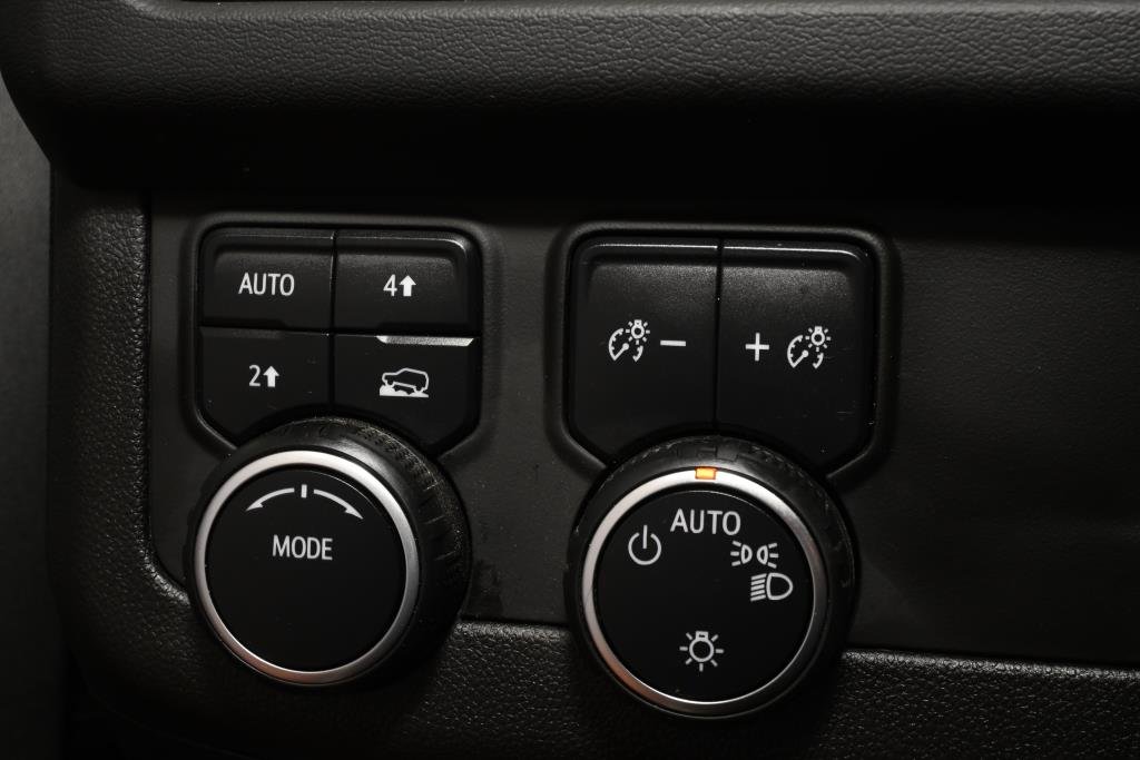 Chevrolet Tahoe  2023 à Montréal, Québec - 16 - w1024h768px