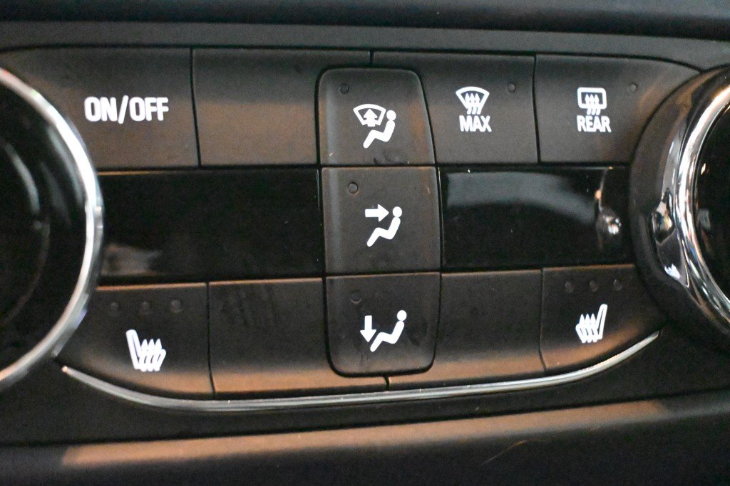 Chevrolet Trailblazer  2021 à Montréal, Québec - 13 - w1024h768px