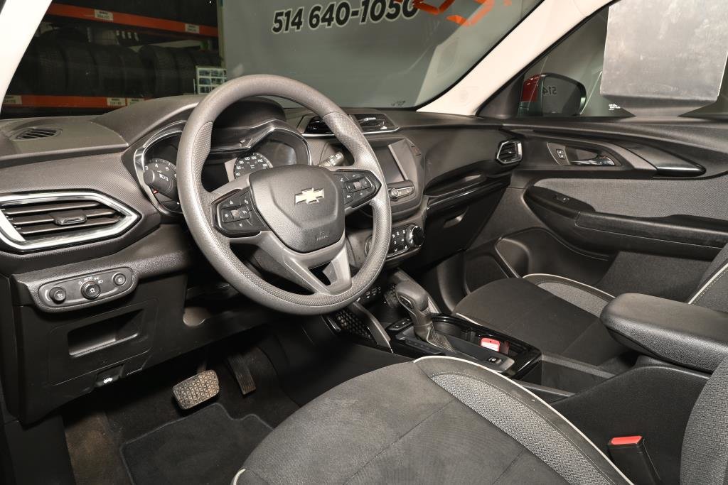 Chevrolet Trailblazer  2023 à Montréal, Québec - 4 - w1024h768px