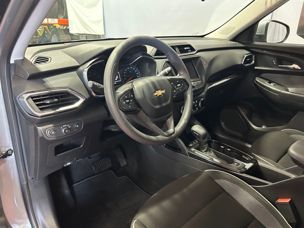 2023 Chevrolet TrailBlazer in Montreal, Quebec - 9 - w1024h768px