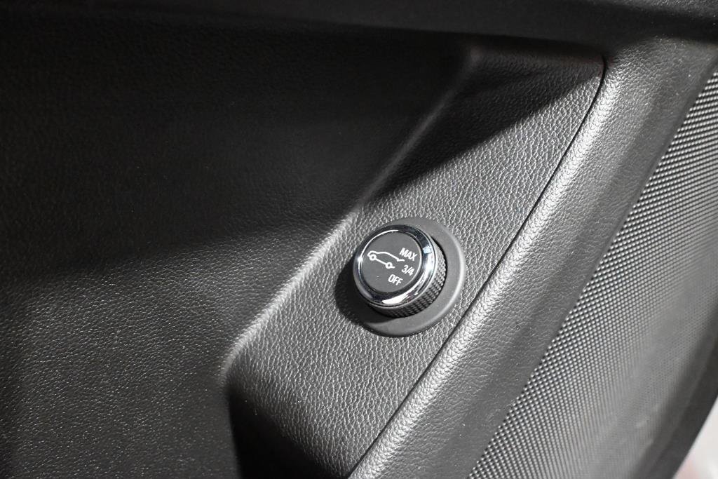 2020 Chevrolet Traverse in Montreal, Quebec - 17 - w1024h768px
