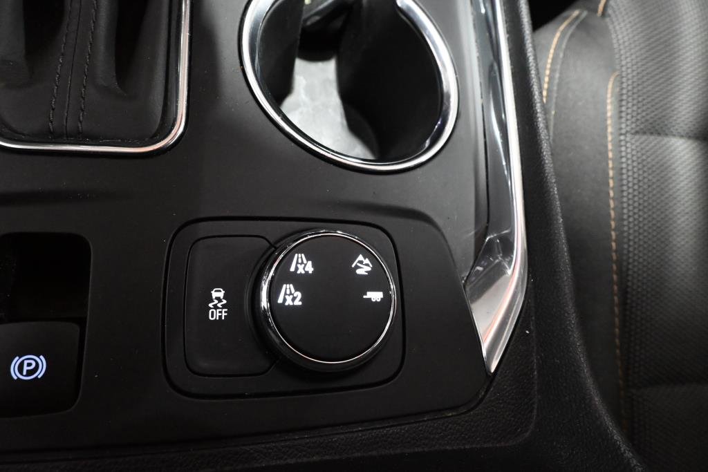 2020 Chevrolet Traverse in Montreal, Quebec - 16 - w1024h768px