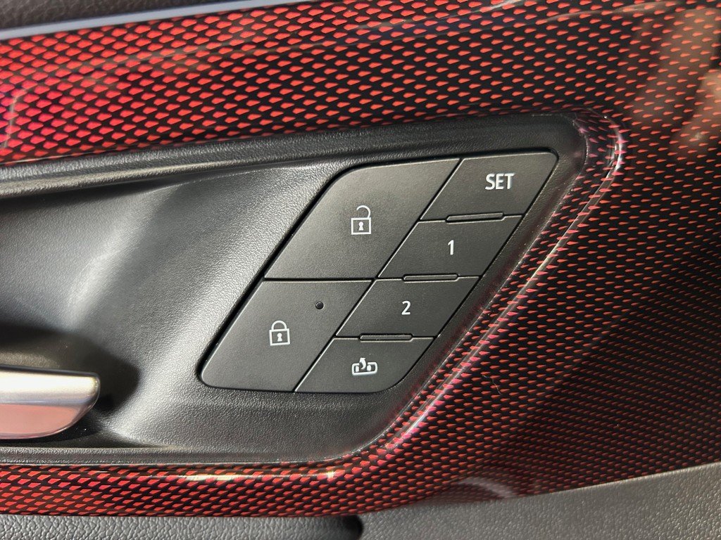 2025 Chevrolet Traverse in Montreal, Quebec - 6 - w1024h768px