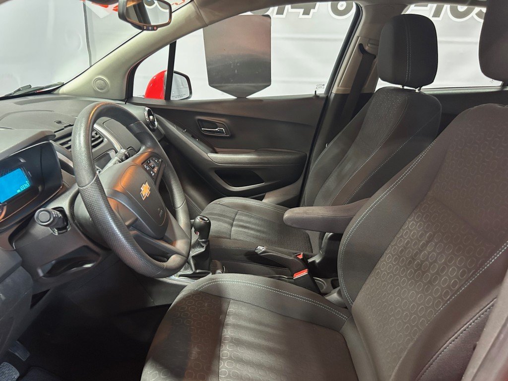 Chevrolet Trax  2014 à Montréal, Québec - 9 - w1024h768px