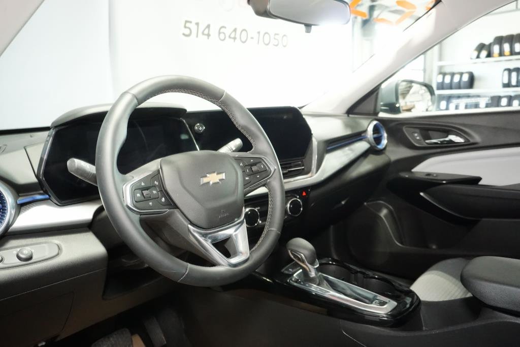 Chevrolet Trax  2024 à Montréal, Québec - 5 - w1024h768px