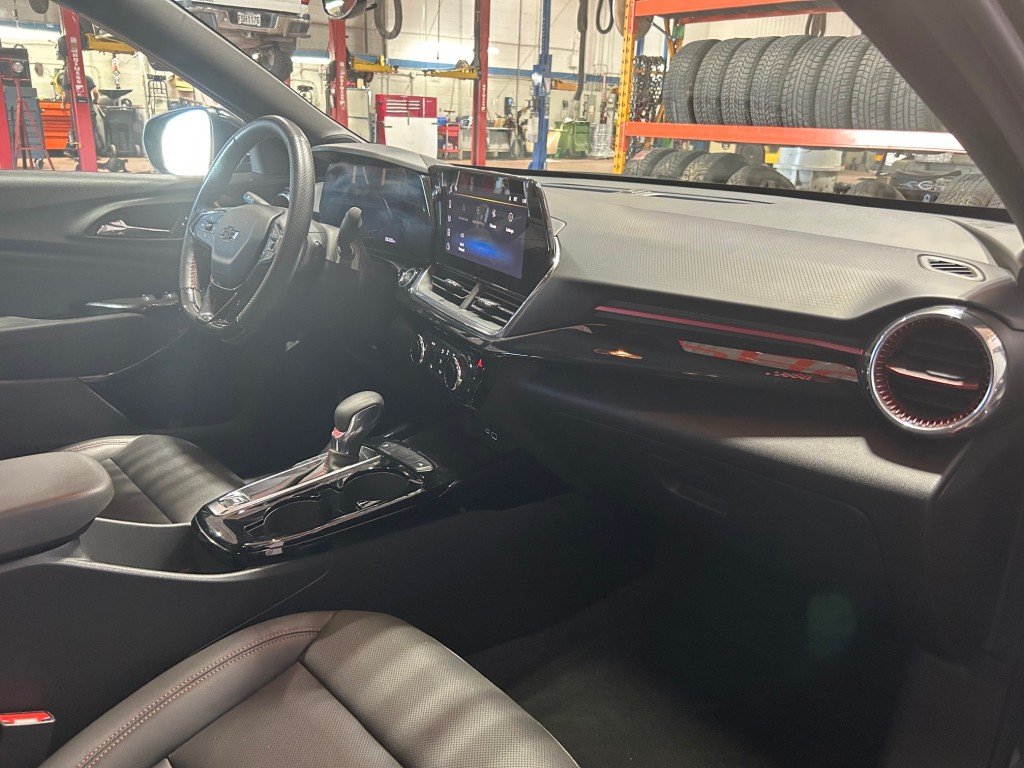 2024 Chevrolet TRAX in Montreal, Quebec - 12 - w1024h768px