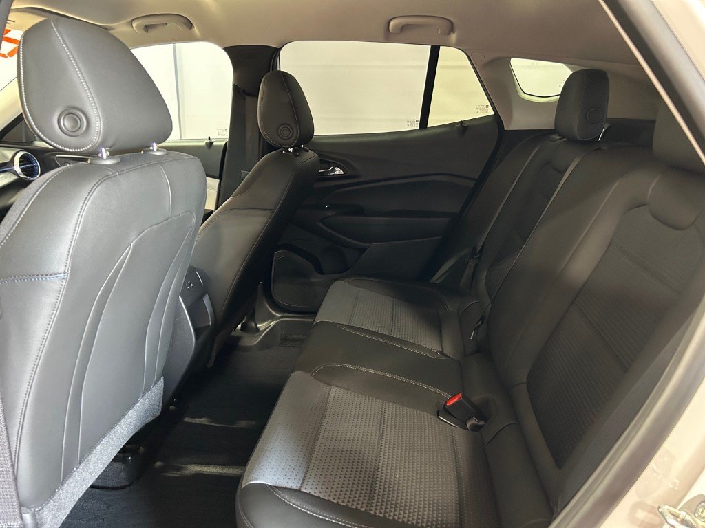 2024 Chevrolet Trax in Montreal, Quebec - 13 - w1024h768px