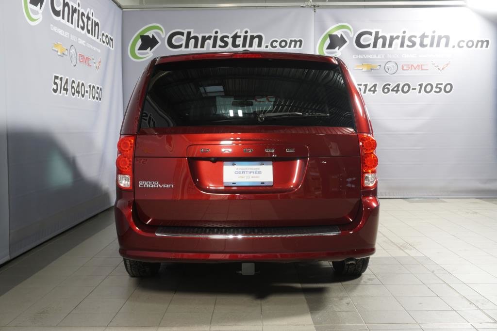 2017 Dodge Grand Caravan in Montreal, Quebec - 3 - w1024h768px