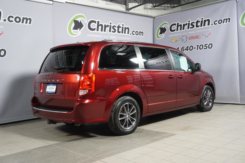 2017 Dodge Grand Caravan in Montreal, Quebec - 4 - w1024h768px