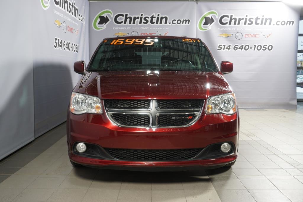 2017 Dodge Grand Caravan in Montreal, Quebec - 19 - w1024h768px