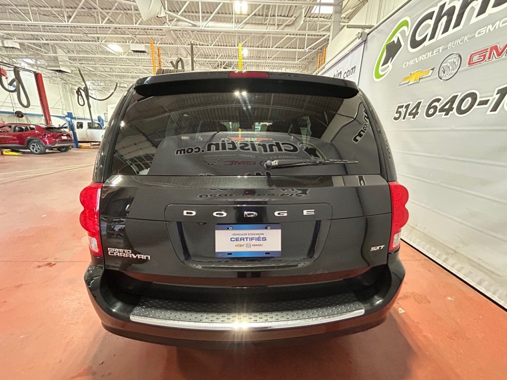 2017 Dodge Grand Caravan in Montreal, Quebec - 6 - w1024h768px