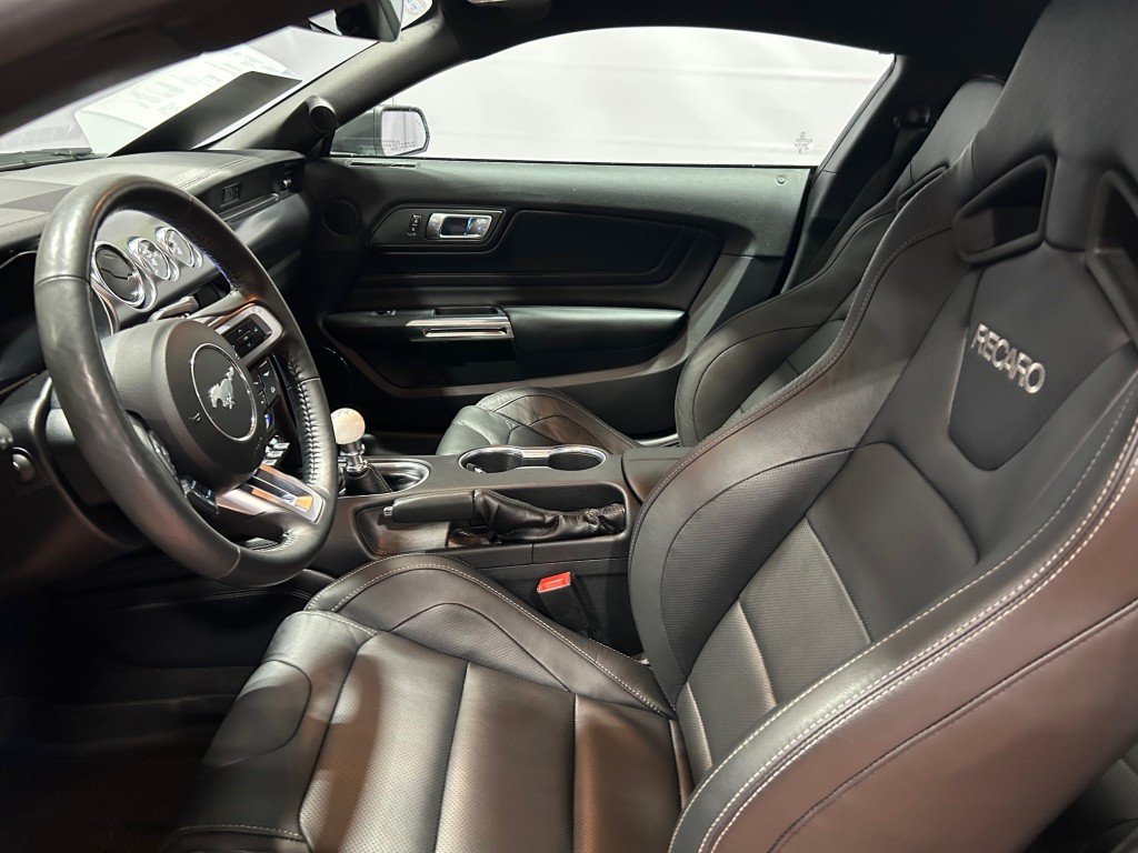 Ford MUSTANG  2023 à Montréal, Québec - 10 - w1024h768px