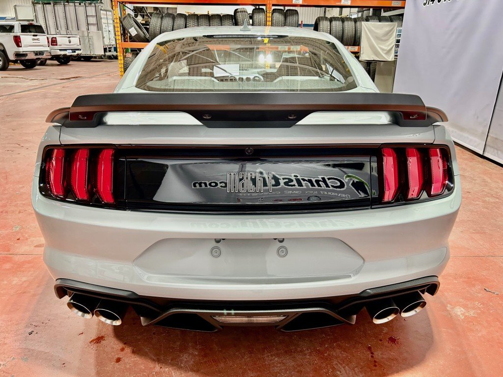 Ford MUSTANG  2023 à Montréal, Québec - 8 - w1024h768px