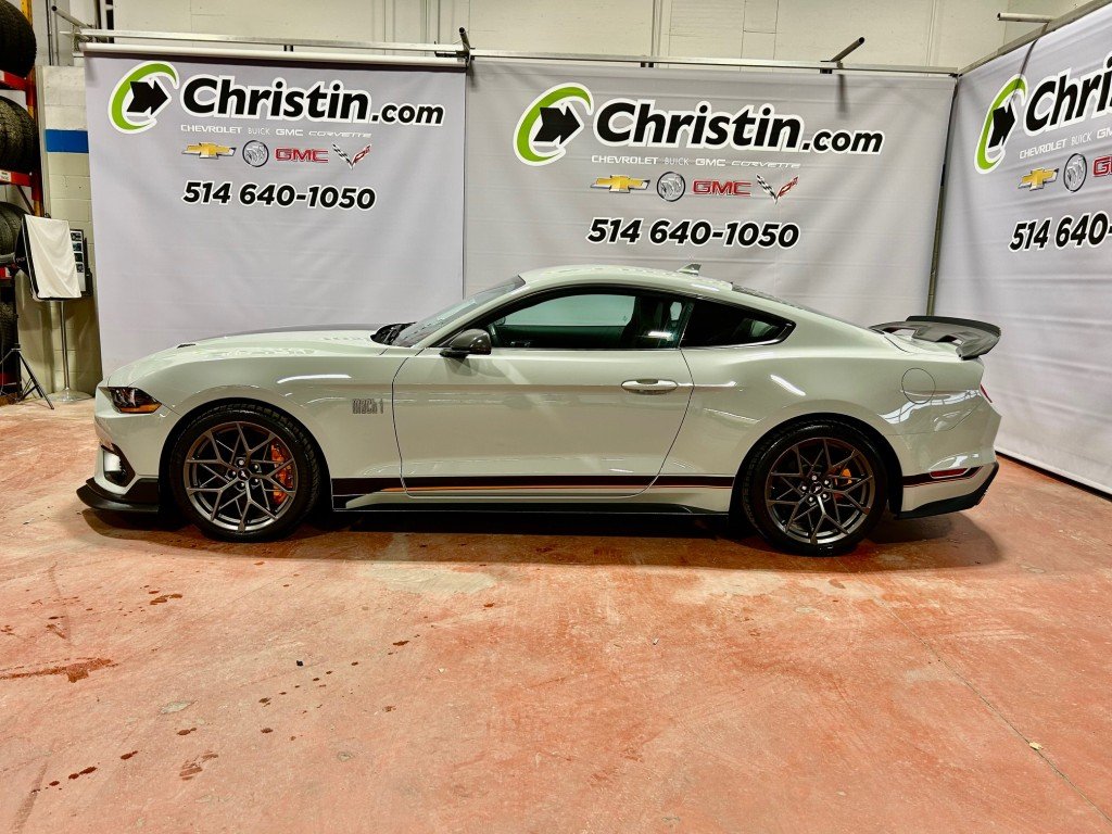 Ford MUSTANG  2023 à Montréal, Québec - 6 - w1024h768px