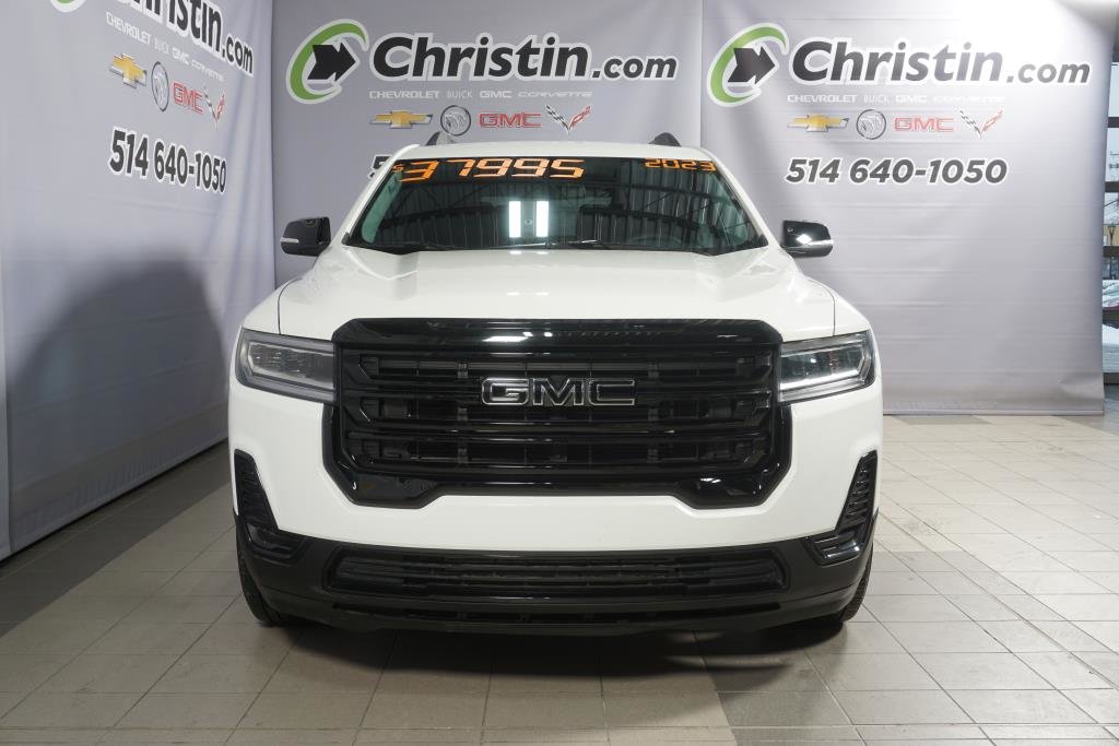 GMC Acadia  2023 à Montréal, Québec - 2 - w1024h768px