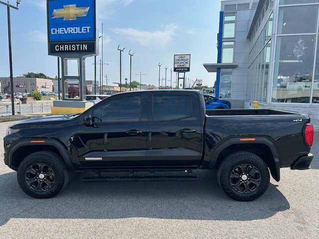 2023 GMC Canyon in Montreal, Quebec - 6 - w1024h768px