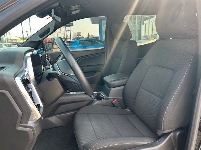 2023 GMC Canyon in Montreal, Quebec - 12 - w1024h768px
