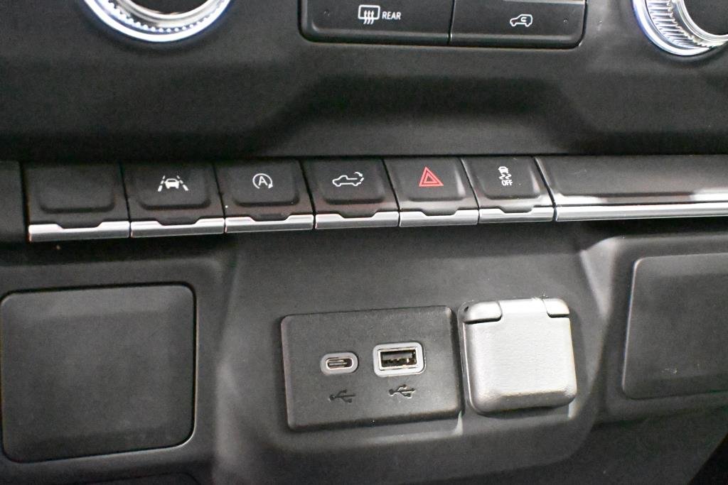 2022 GMC Sierra 1500 in Montreal, Quebec - 8 - w1024h768px