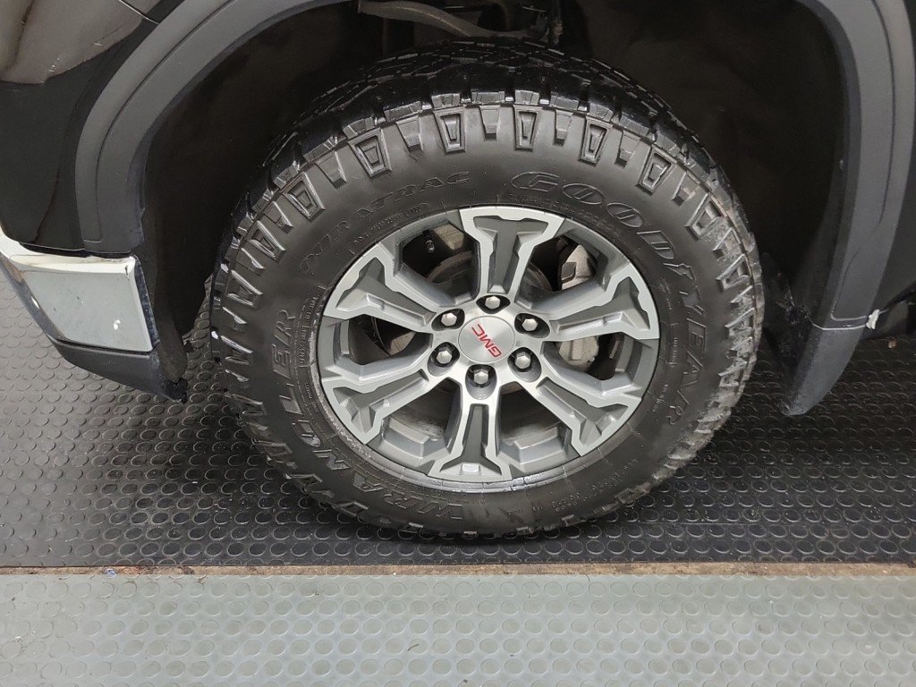 GMC Sierra 1500  2023 à Montréal, Québec - 7 - w1024h768px