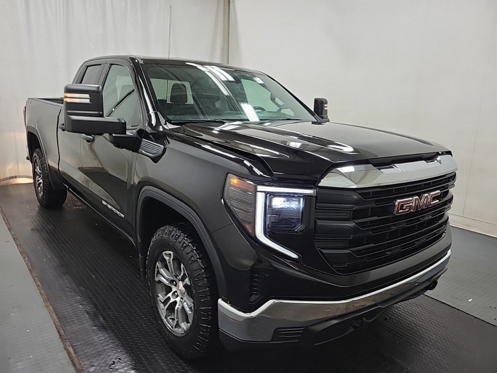 GMC Sierra 1500  2023 à Montréal, Québec - 2 - w1024h768px