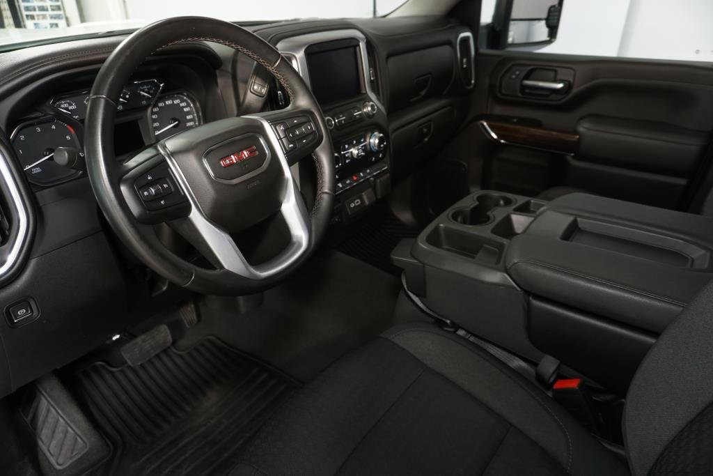 2023 GMC Sierra 2500HD in Montreal, Quebec - 12 - w1024h768px