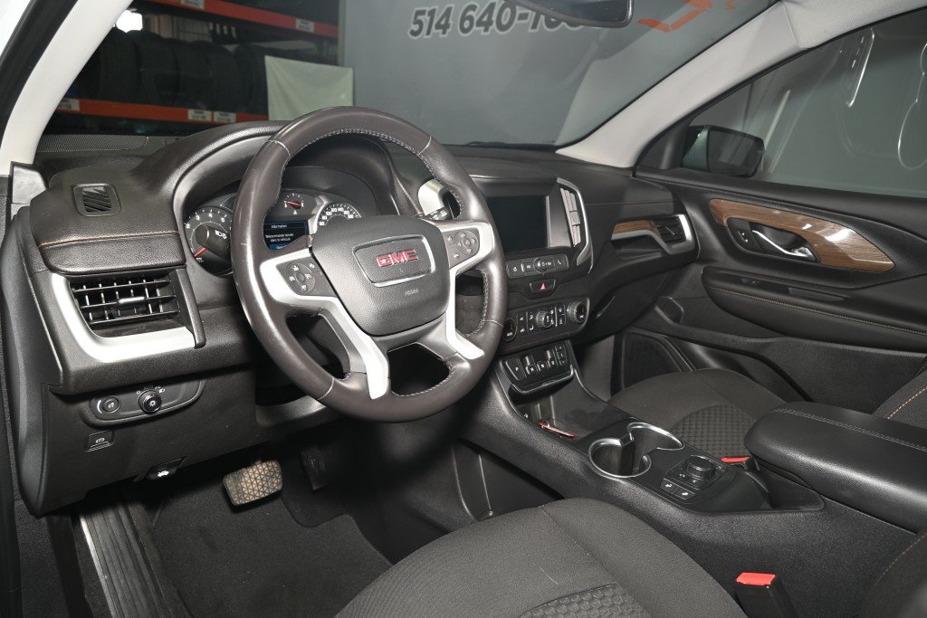 GMC Terrain  2020 à Montréal, Québec - 4 - w1024h768px