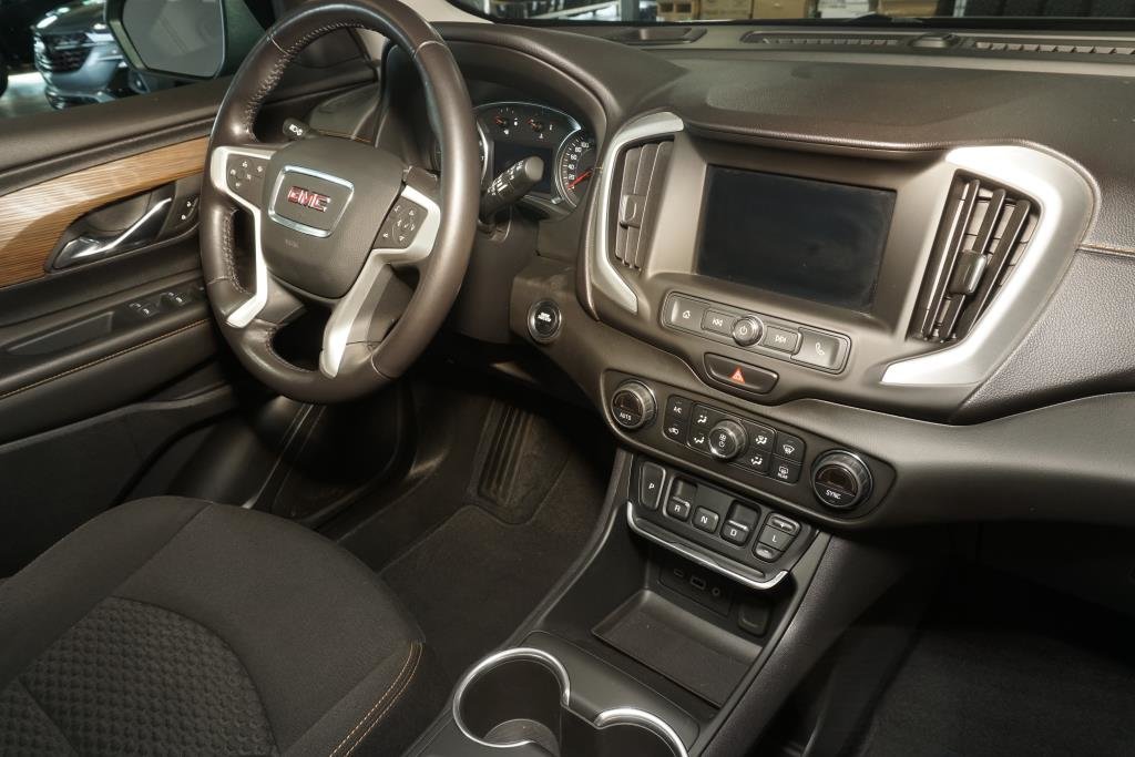 2021 GMC Terrain in Montreal, Quebec - 20 - w1024h768px