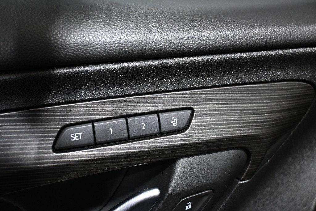 2021 GMC Terrain in Montreal, Quebec - 10 - w1024h768px