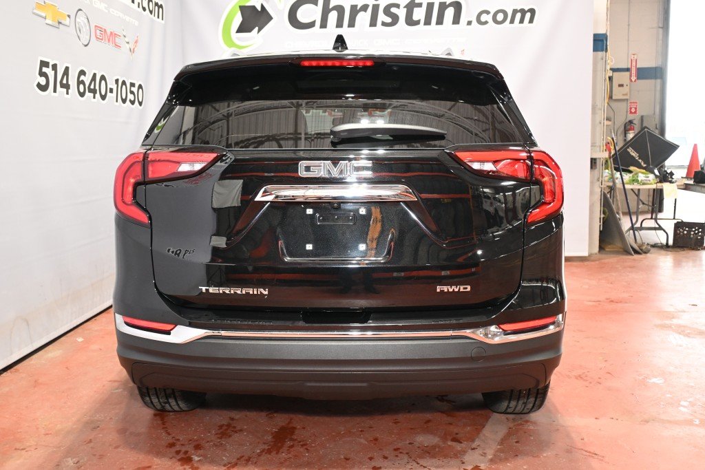 2021 GMC Terrain in Montreal, Quebec - 16 - w1024h768px