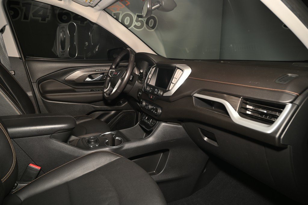 2021 GMC Terrain in Montreal, Quebec - 3 - w1024h768px