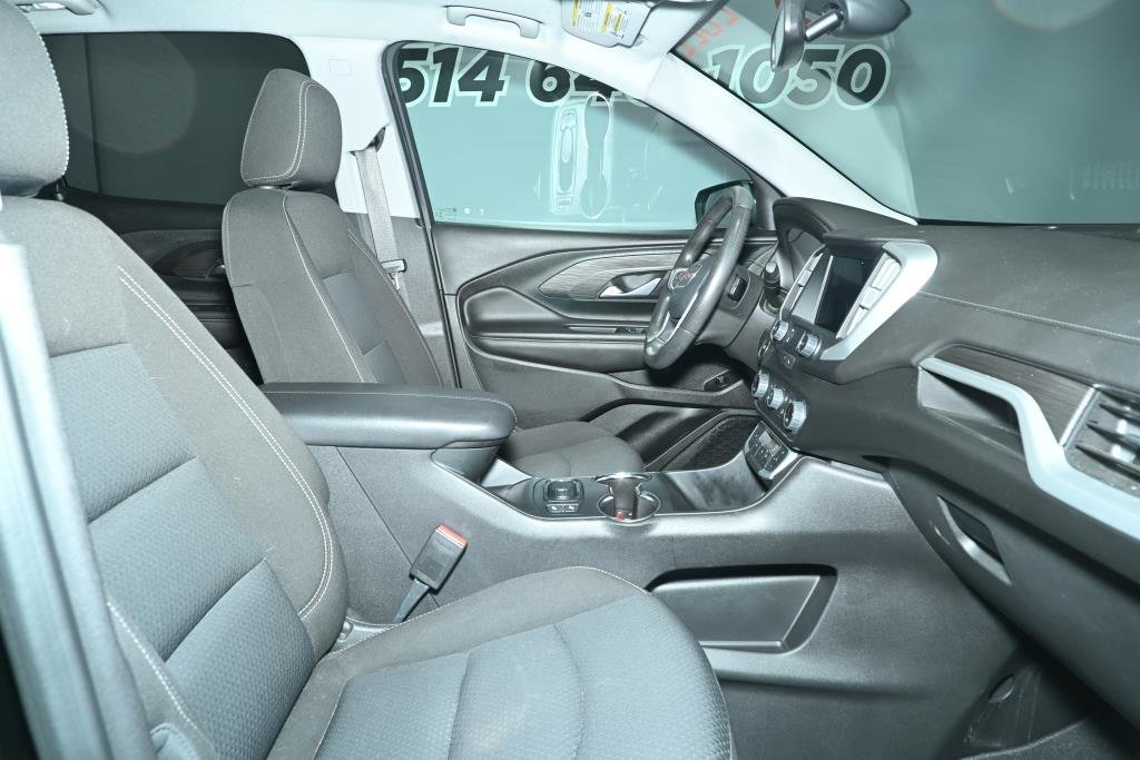 2022 GMC Terrain in Montreal, Quebec - 6 - w1024h768px
