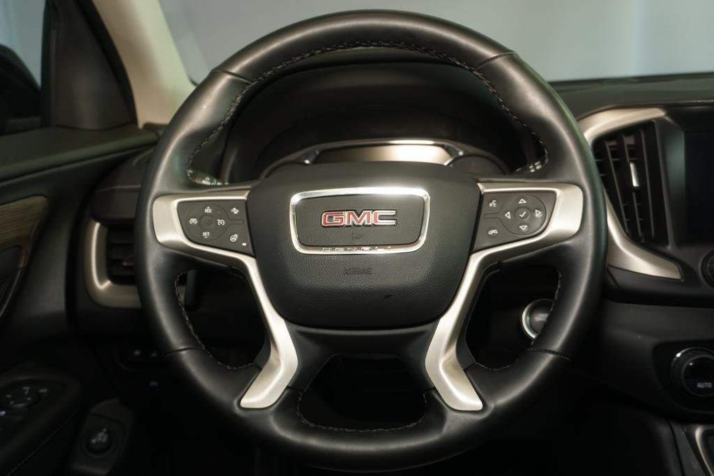2023 GMC Terrain in Montreal, Quebec - 14 - w1024h768px
