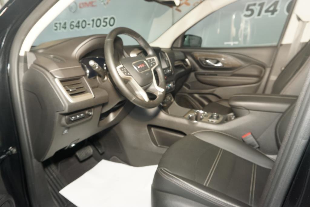 2023 GMC Terrain in Montreal, Quebec - 5 - w1024h768px