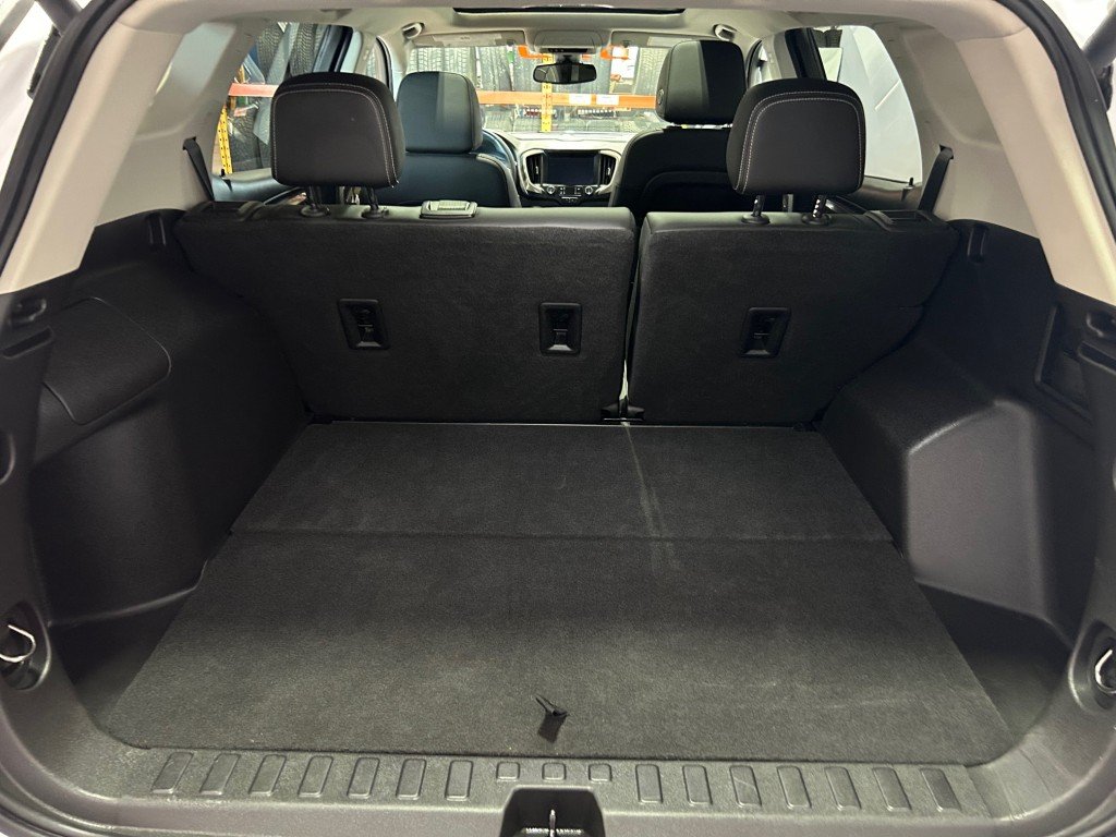 2023 GMC Terrain in Montreal, Quebec - 7 - w1024h768px