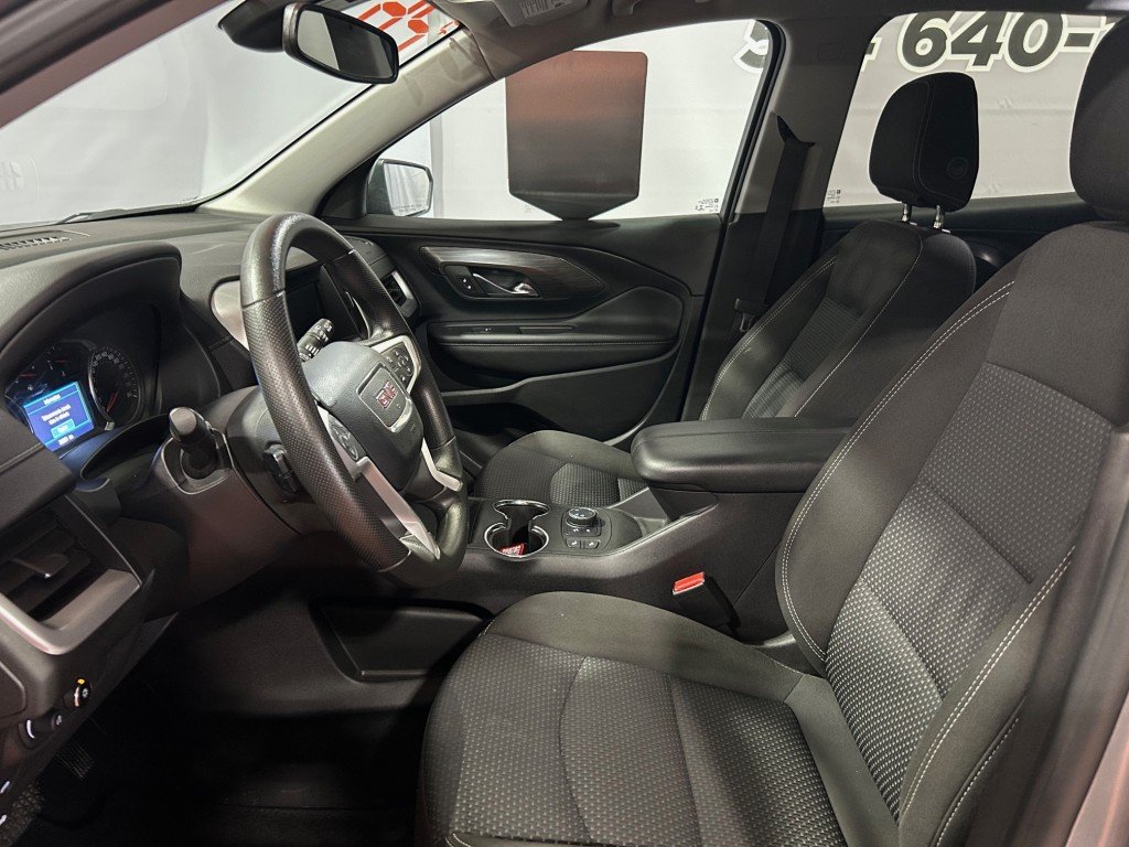 GMC TERRAIN  2023 à Montréal, Québec - 10 - w1024h768px