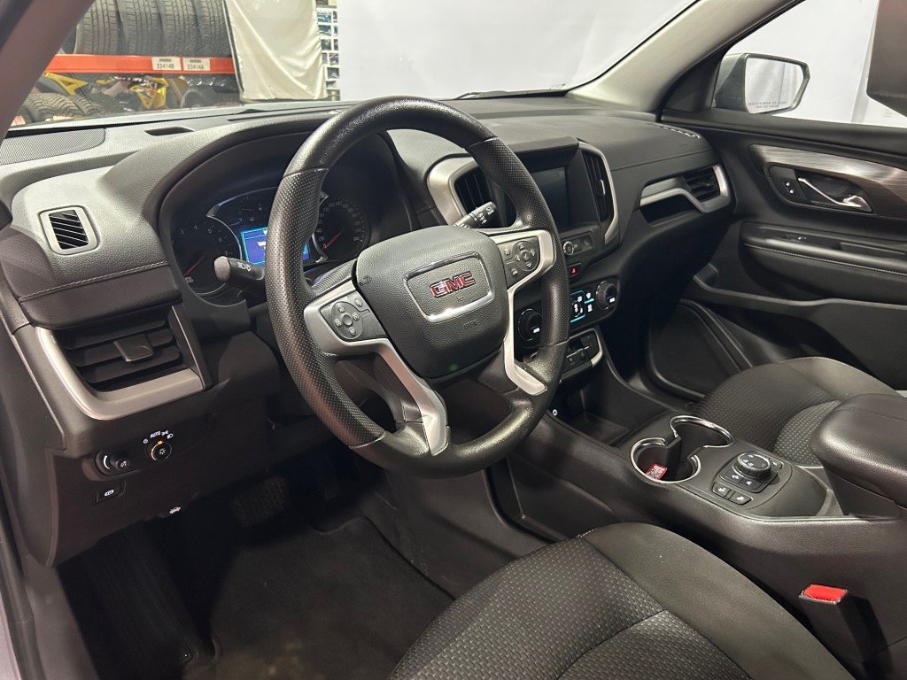 GMC TERRAIN  2023 à Montréal, Québec - 9 - w1024h768px