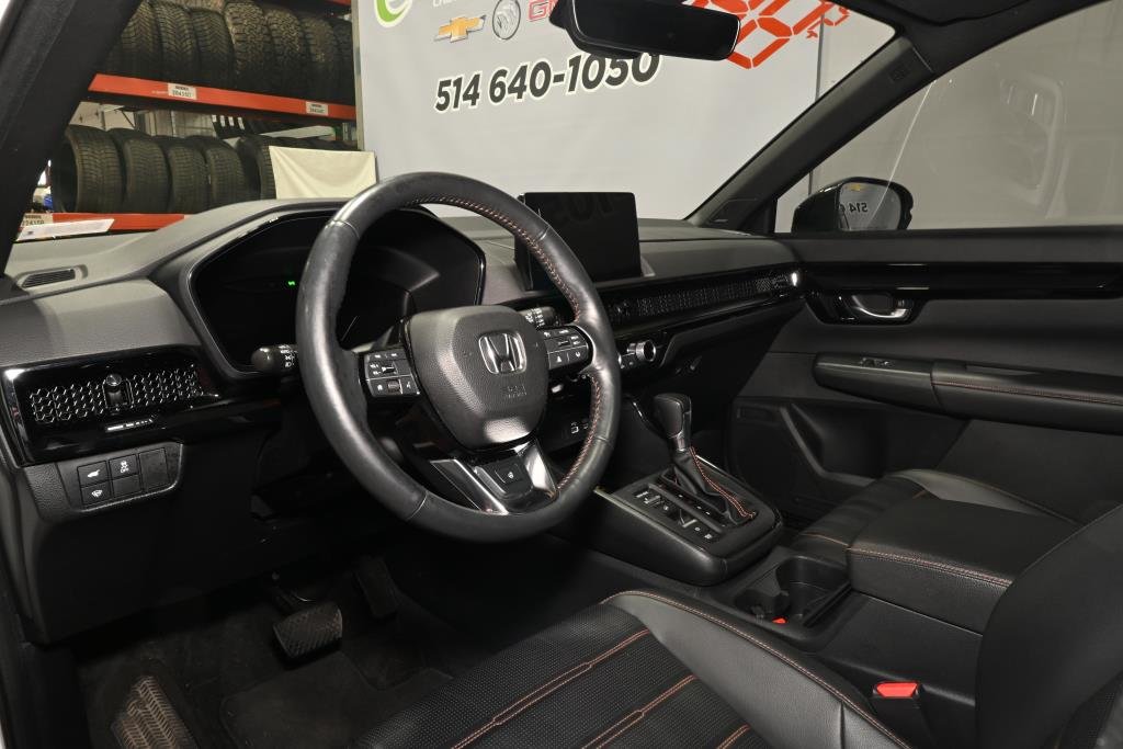 Honda CR-V HYBRID  2023 à Montréal, Québec - 6 - w1024h768px