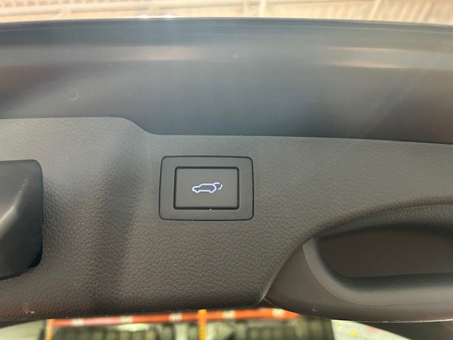 2015 Hyundai Santa Fe in Montreal, Quebec - 8 - w1024h768px