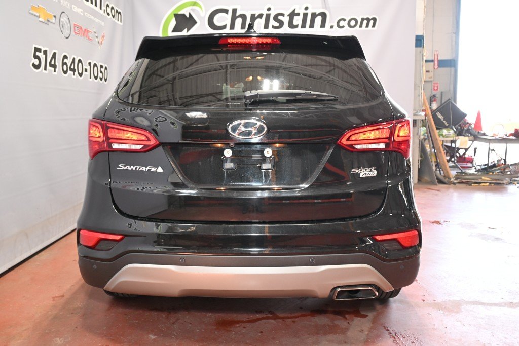 Hyundai Santa Fe  2018 à Montréal, Québec - 5 - w1024h768px