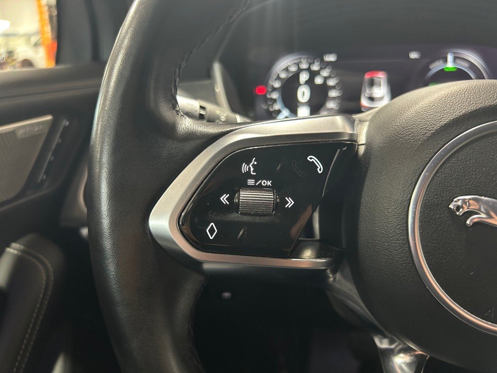 Jaguar I-PACE  2019 à Montréal, Québec - 8 - w1024h768px