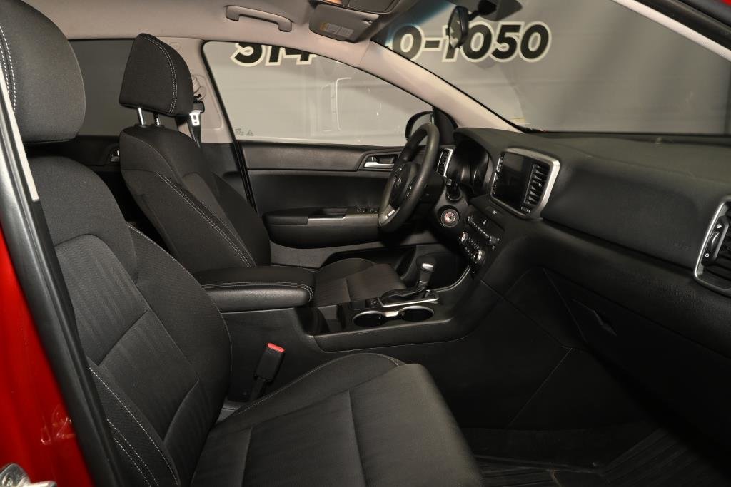 Kia Sportage  2021 à Montréal, Québec - 15 - w1024h768px
