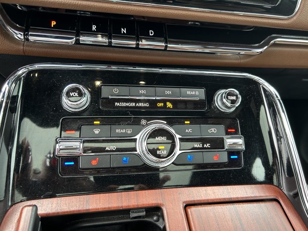 Lincoln Navigator  2022 à Montréal, Québec - 12 - w1024h768px