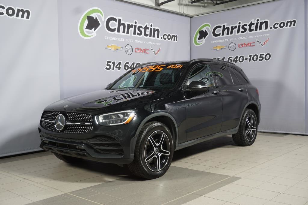 2021 Mercedes GLC 300 in Montreal, Quebec - 1 - w1024h768px