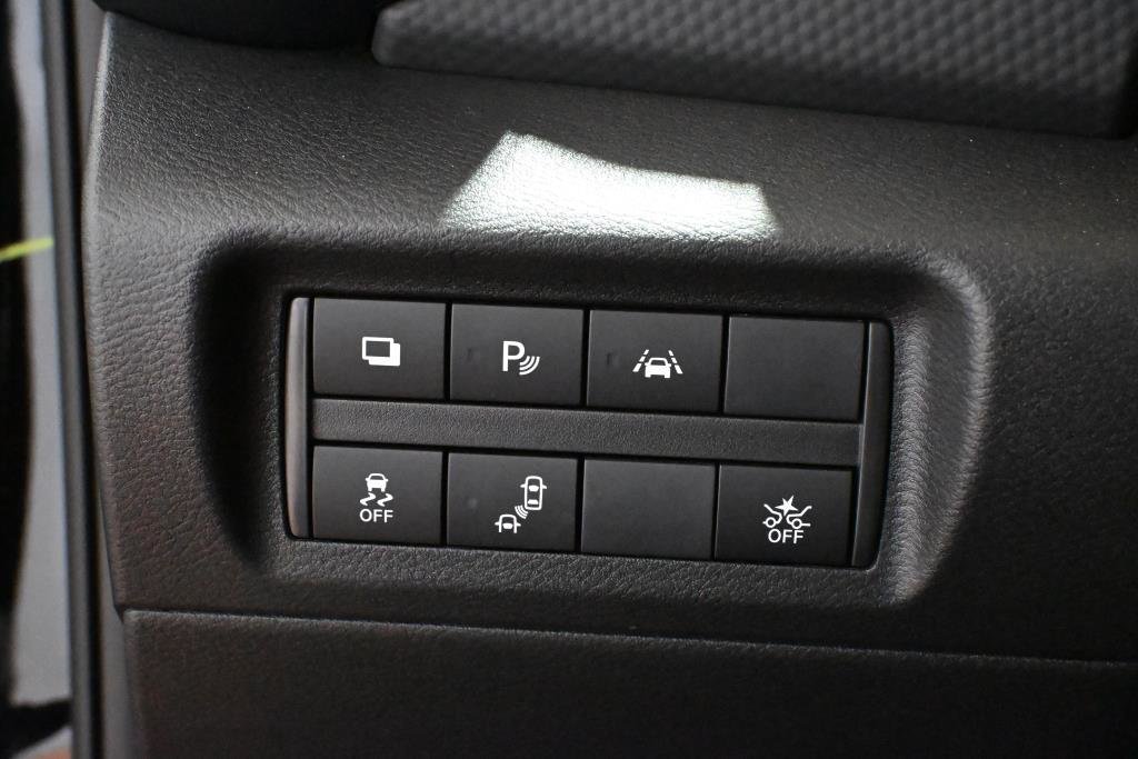 2024 Nissan Kicks in Montreal, Quebec - 14 - w1024h768px