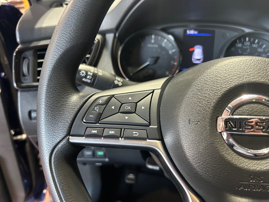 2019 Nissan Rogue in Montreal, Quebec - 13 - w1024h768px