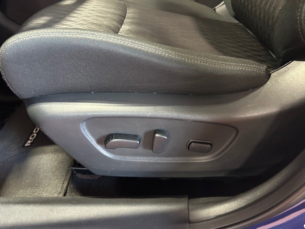 2019 Nissan Rogue in Montreal, Quebec - 12 - w1024h768px