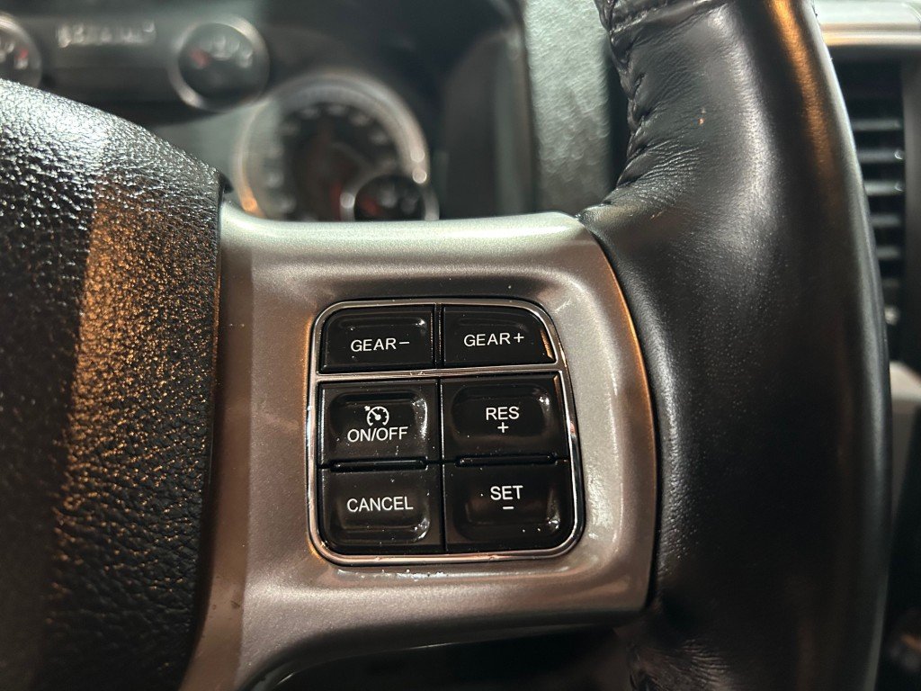 Ram 1500 CLASSIC  2021 à Montréal, Québec - 9 - w1024h768px