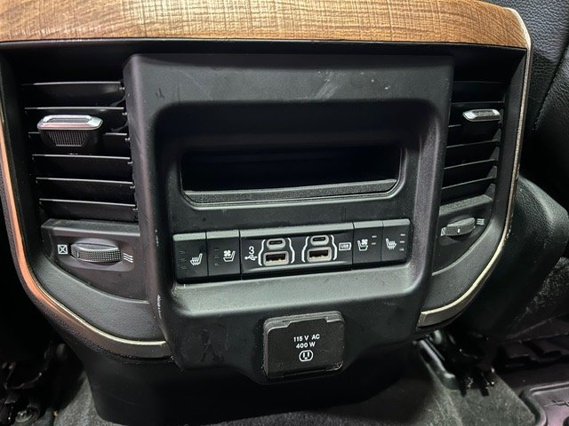 Ram 1500  2020 à Montréal, Québec - 16 - w1024h768px